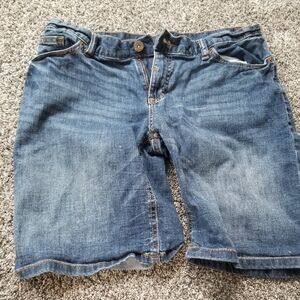 Womens mossimo jean shorts size 8